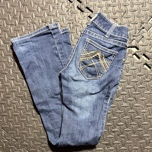 Ariat denim Blue Jeans for Women 28R